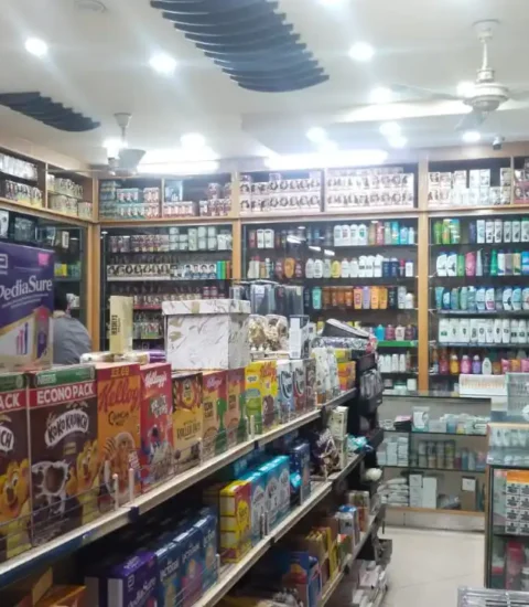 Noor Mart Inside Pic